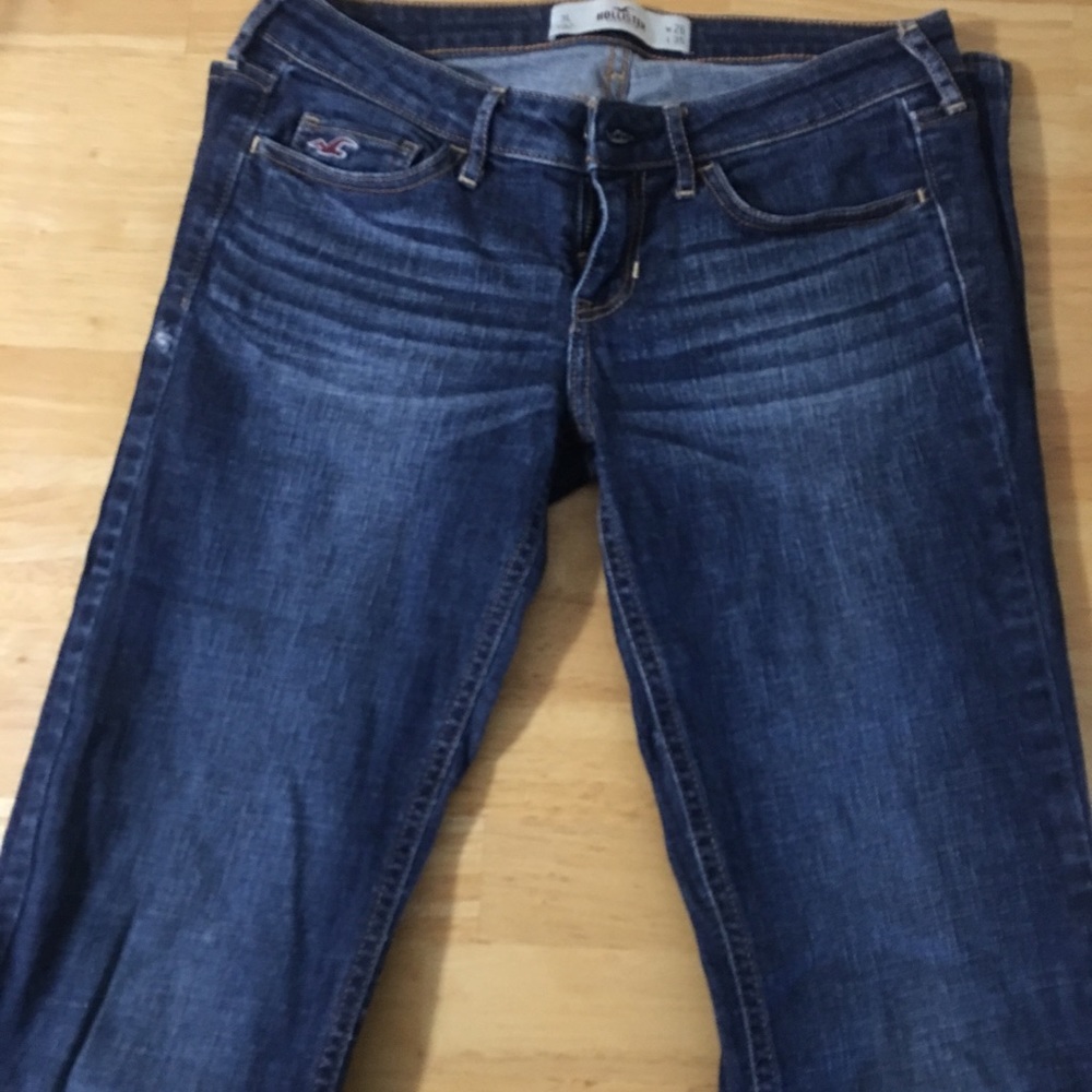 🔴3 for $20 EUC hollister boot cut jeans
